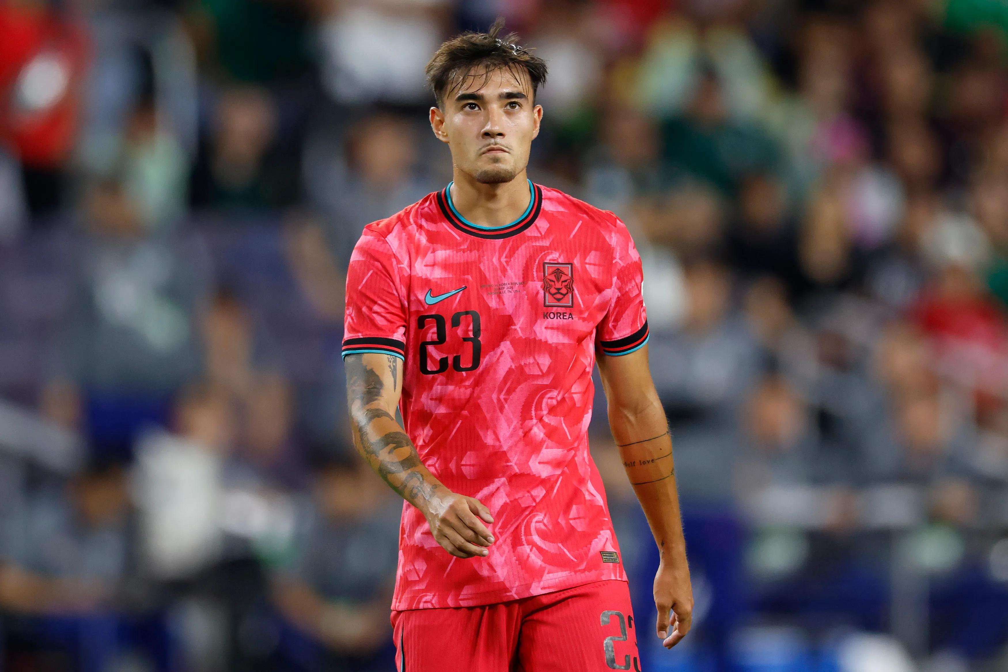 NASHVILLE, TENNESSEE - SEPTEMBER 09: Jens Castrop #23 of South Korea reacts to a play during the first half of the match against the Mexico at GEODIS Park on September 09, 2025 in Nashville, Tennessee. (Photo by Johnnie Izquierdo/Getty Images)