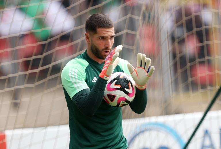 Algerian goalkeeper Luca Zinedine Zidane warms up ahead of the 2026 FIFA World Cup Qualifiers soccer match between Somalia and Algeria in Oran, Algeria, on October 9, 2025 (Photo by Billel Bensalem/APP/NurPhoto via Getty Images).